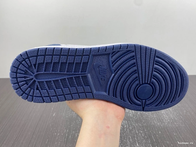 Rep Jordan Navy 1 Midnight CJ7891-400 SB Low 0822